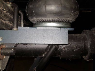 Рис. 9 Наши проекты: Установка задней пневмоподвески Iveco 50C 150