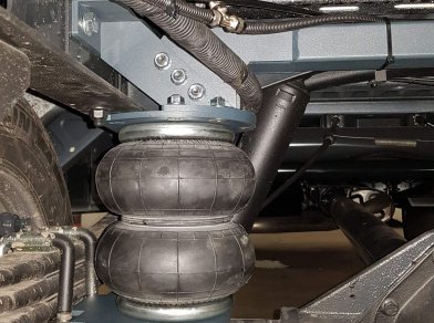 Рис. 7 Наши проекты: Установка задней пневмоподвески Iveco 50C 150