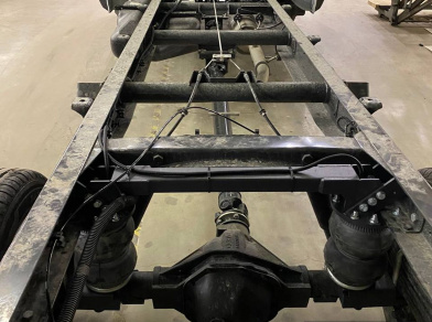 Рис. 3 Наши проекты: Установка пневмоподвески Iveco Daily 35C150