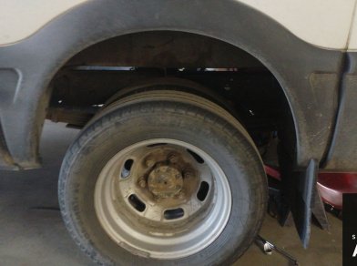 Рис. 3 Наши проекты: Пневмоподвеска на IVECO Daily 35C для комфорта - Этапы установки