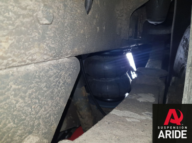 Рис. 4 Наши проекты: Пневмоподвеска на Iveco Daily 65C для грузоподъемности - Этапы установки