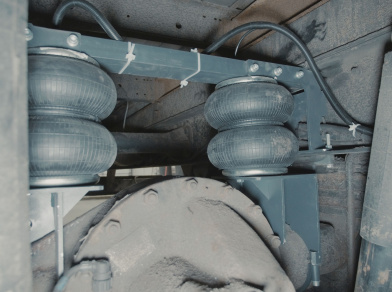 Рис. 8 Наши проекты: Пневмоподвеска Камаз 4308