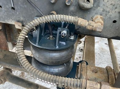 Рис. 7 Наши проекты: Установка вспомогательной пневмоподвески на КАМАЗ 4308