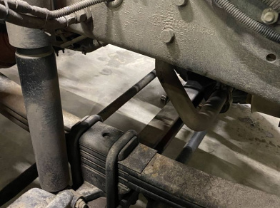 Рис. 9 Наши проекты: Передняя пневмоподвеска на Камаз 65115