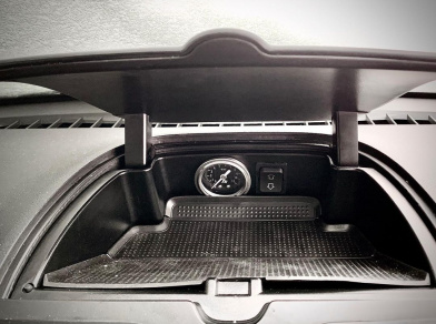 Рис. 4 Наши проекты: Лада ВИС и Нива на пневмоподвеске с КМУ