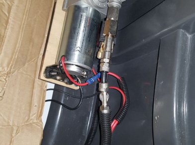 Рис. 4 Наши проекты: Пневмоподвеска на ВАЗ (Lada) Largus - задняя ось на пневмоподвески