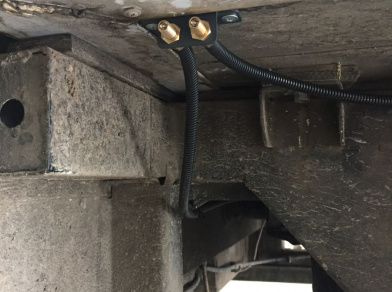 Рис. 2 Наши проекты: Пневмоподвеска на ВАЗ (Lada) ВИС - Этапы установки