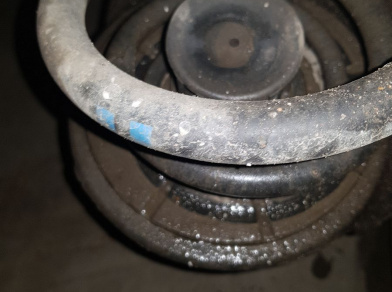 Рис. 5 Наши проекты: Пневмоподвеска на Mercedes Viano для комфорта - Этапы установки