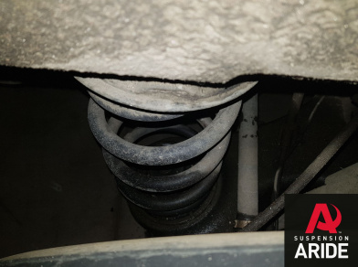 Рис. 2 Наши проекты: Пневмоподвеска на Mercedes Viano для комфорта - Этапы установки