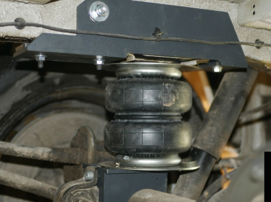 Рис. 4 Наши проекты: Установка пневоподвески на Mercedes Sprinter 2020 года