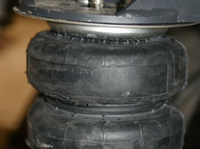 Рис. 3 Наши проекты: Установка пневоподвески на Mercedes Sprinter 2020 года