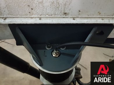 Рис. 7 Наши проекты: Пневмоподвеска на Mercedes Sprinter 3 от производителя - Этапы установки