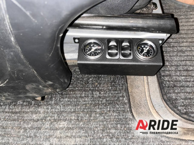 Рис. 4 Наши проекты: Установка пневмоподвески на Mercedes-Benz Sprinter W906