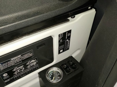 Рис. 4 Наши проекты: Установка пневмоподвески Mercedes Sprinter W907, 516