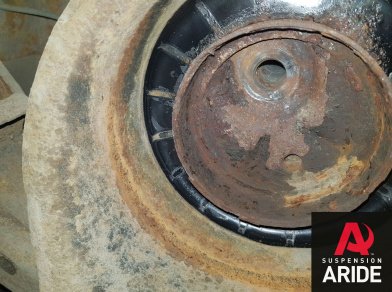 Рис. 4 Наши проекты: Пневмоподвеска на Mitsubishi Pajero в СТО - Этапы установки