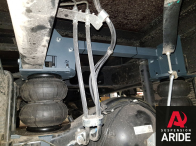 Рис. 2 Наши проекты: Пневмоподвеска на Mitsubishi Canter от компании Арайд - Этапы установки