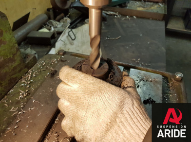 Рис. 6 Наши проекты: установка пневмоэлементов в пружины Nissan Pathfinder 51