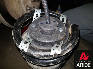 Рис. 4 Наши проекты: установка пневмоэлементов в пружины Nissan Pathfinder 51