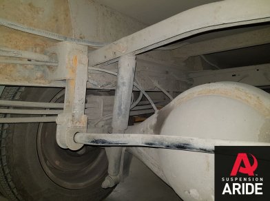 Рис. 6 Наши проекты: Пневмоподвеска на Nissan Cabstar - Этапы установки