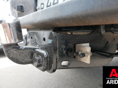 Рис. 5 Наши проекты: Пневмоподвеска на заднюю ось Nissan Navara D40 (комплект вспомогательной пневмоподвески 44010)