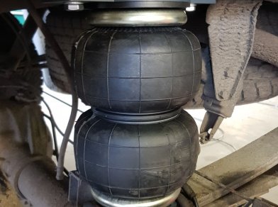 Рис. 5 Наши проекты: Установка вспомогательной пневмоподвески на Nissan NP300