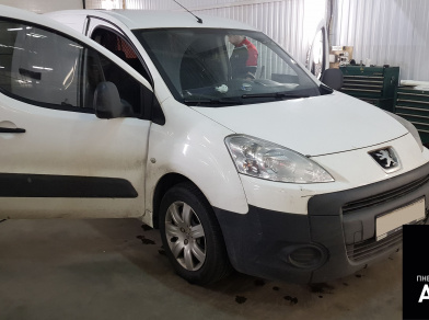 Рис. 1 Наши проекты: Пневмоподвеска Peugeot Partner