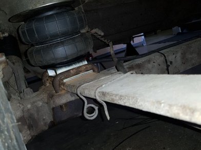 Рис. 2 Наши проекты: Пневмоподвеска на Peugeot Boxer для усиления - Этапы установки