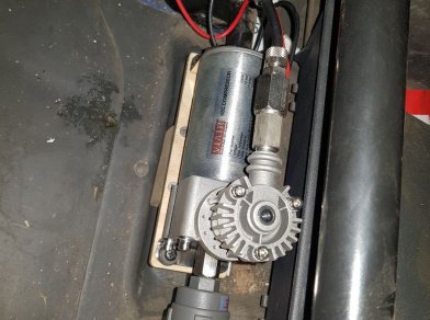 Рис. 4 Наши проекты: Пневмоподвеска на Peugeot Boxer для комфорта - Этапы установки