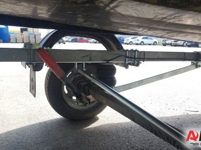 Рис. 4 Наши проекты: Установка пневматических подушек на прицеп МЗСА