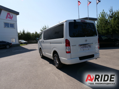 Рис. 2 Наши проекты: Пневмоподвеска Toyta Hiace