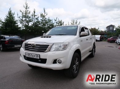 Рис. 1 Наши проекты: Пневмоподвеска на Toyota Hilux 7