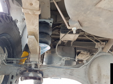 Рис. 3 Наши проекты: Пневмоподвеска на доработанную Toyota Tundra