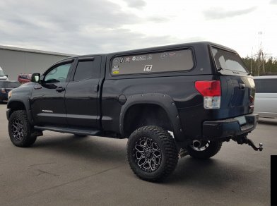 Рис. 1 Наши проекты: Пневмоподвеска на доработанную Toyota Tundra