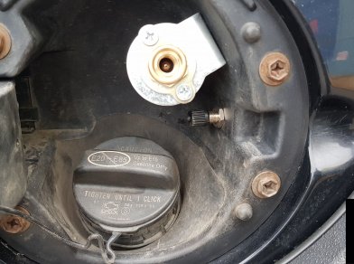 Рис. 8 Наши проекты: Пневмоподвеска на доработанную Toyota Tundra