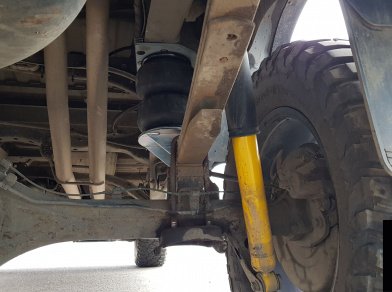 Рис. 6 Наши проекты: Пневмоподвеска на доработанную Toyota Tundra