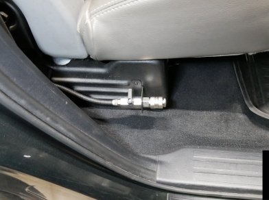 Рис. 13 Наши проекты: Монтаж задней пневмоподвески в дополнение к рессорам на Toyota Tundra