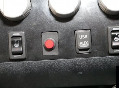 Рис. 6 Наши проекты: Монтаж задней пневмоподвески в дополнение к рессорам на Toyota Tundra