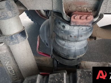 Рис. 11 Наши проекты: Пневмоподвеска на ﻿Toyota Tundra - Фото установки