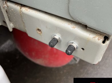 Рис. 9 Наши проекты: Пневмоподвеска на УАЗ Profi Спарка Полуторка