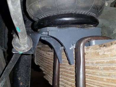 Рис. 13 Наши проекты: Установка пневмоподвески на УАЗ Буханка