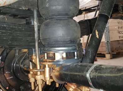 Рис. 11 Наши проекты: Пневмоподвеска на UAZ 3303, Буханка, Головастик 