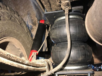 Рис. 4 Наши проекты: Установка комплекта пневмоподвески УАЗ Патриот