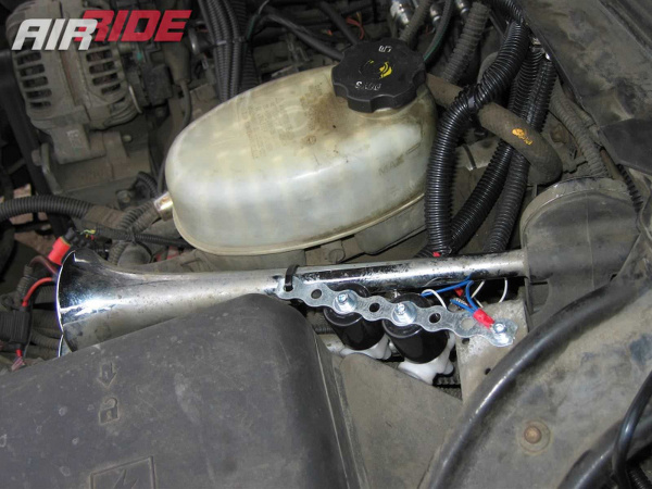 Установка пневмоподвески на внедорожник Шевроле Тахо 2001 г.в. - фото и описание работ, технические детали проекта и характеристики