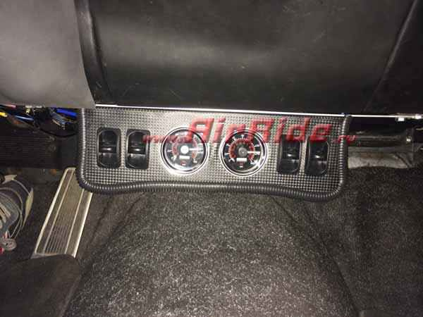 Установка пневмоподвески на Buick Rivera 1971 г.в. - фото и описание работ, технические детали проекта и характеристики