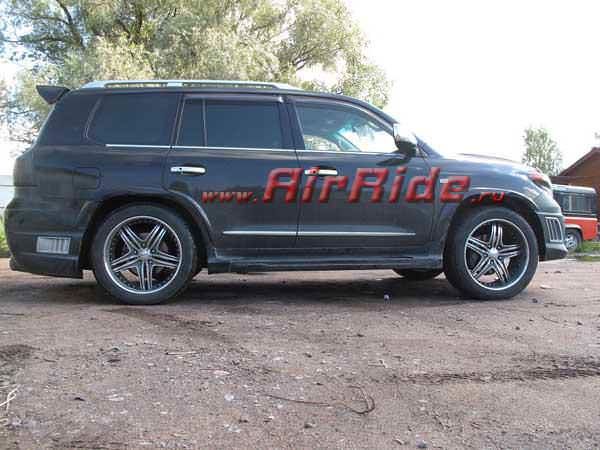 Пневмоподвеска на Toyota Land Cruiser 200, установка пневмоподвески на Тойота Land Cruizer 200