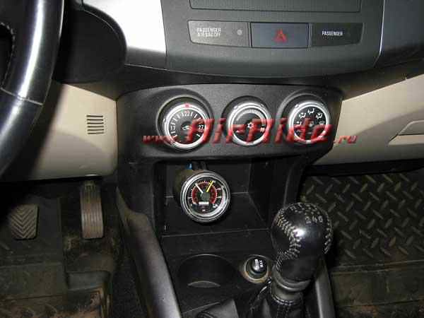 Пневмоподвеска на Citroen C-Crosser установка в Санкт-Петербурге