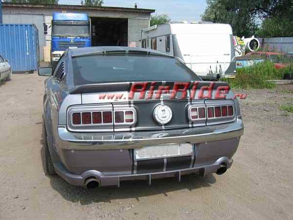 Пневмоподвеска на Ford Mustang GT 2006г.в. установка в Санкт-Петербурге