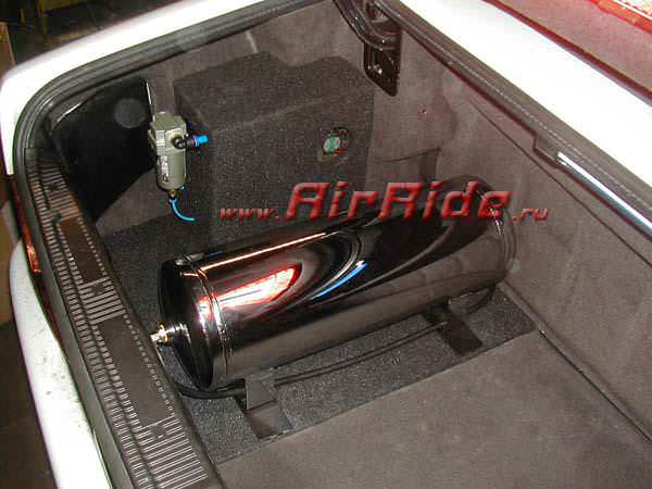 Mercedes W129 на пнвемоподвеске