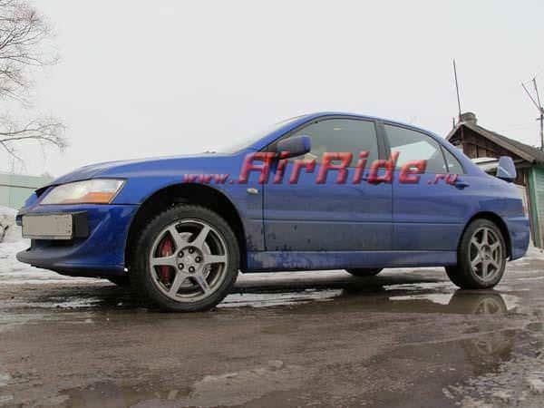 Пневмоподвеска на Mitsubishi Lancer Evolution 9