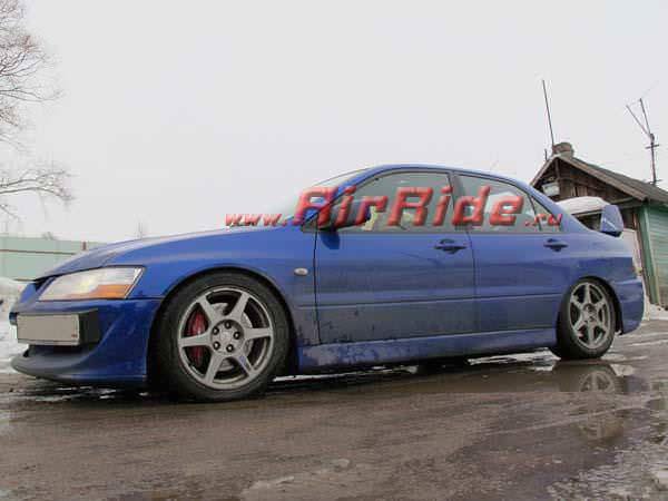 Пневмоподвеска на Mitsubishi Lancer Evolution 9